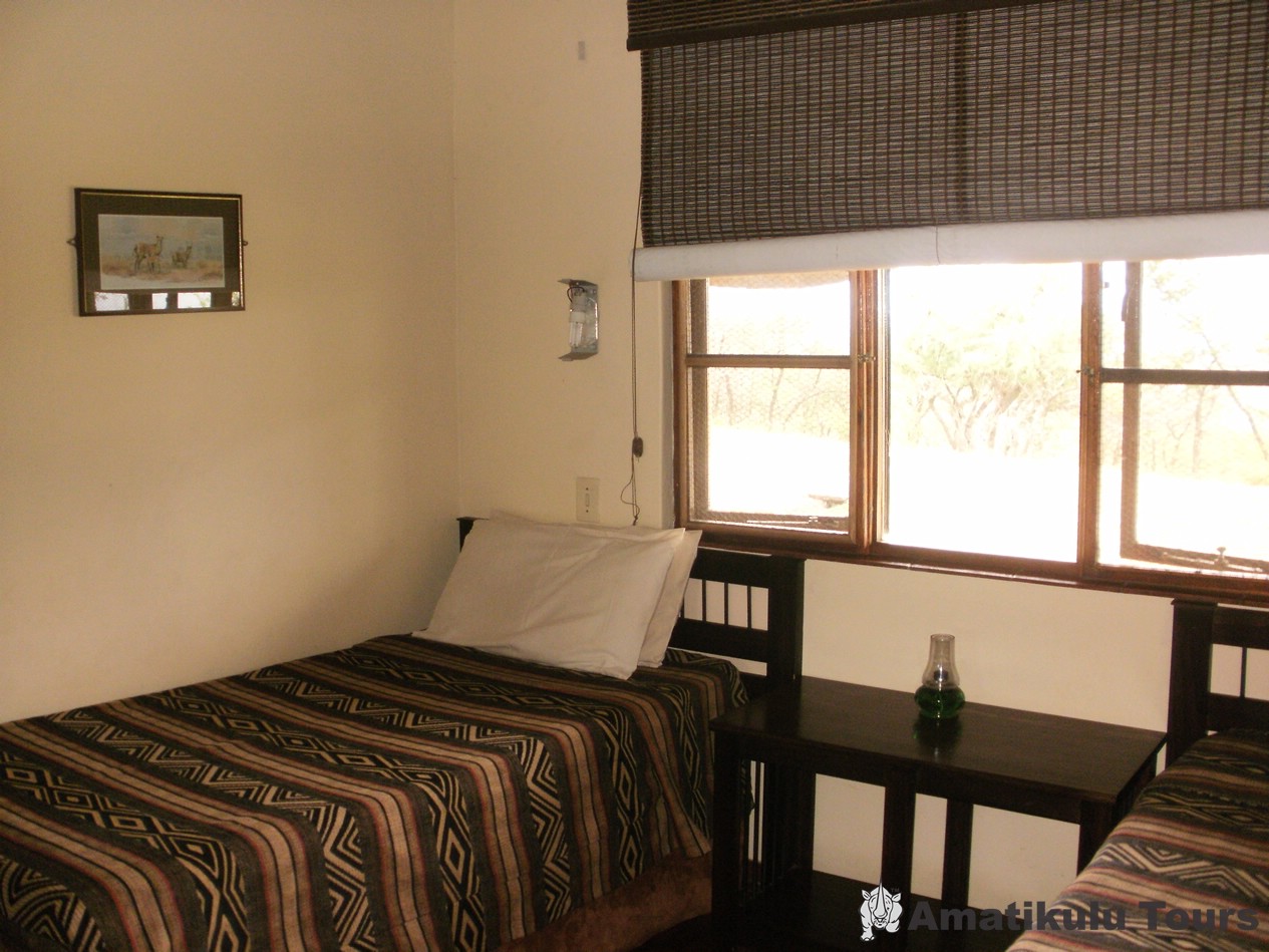 7 bed self catering chalet mpila camp twin