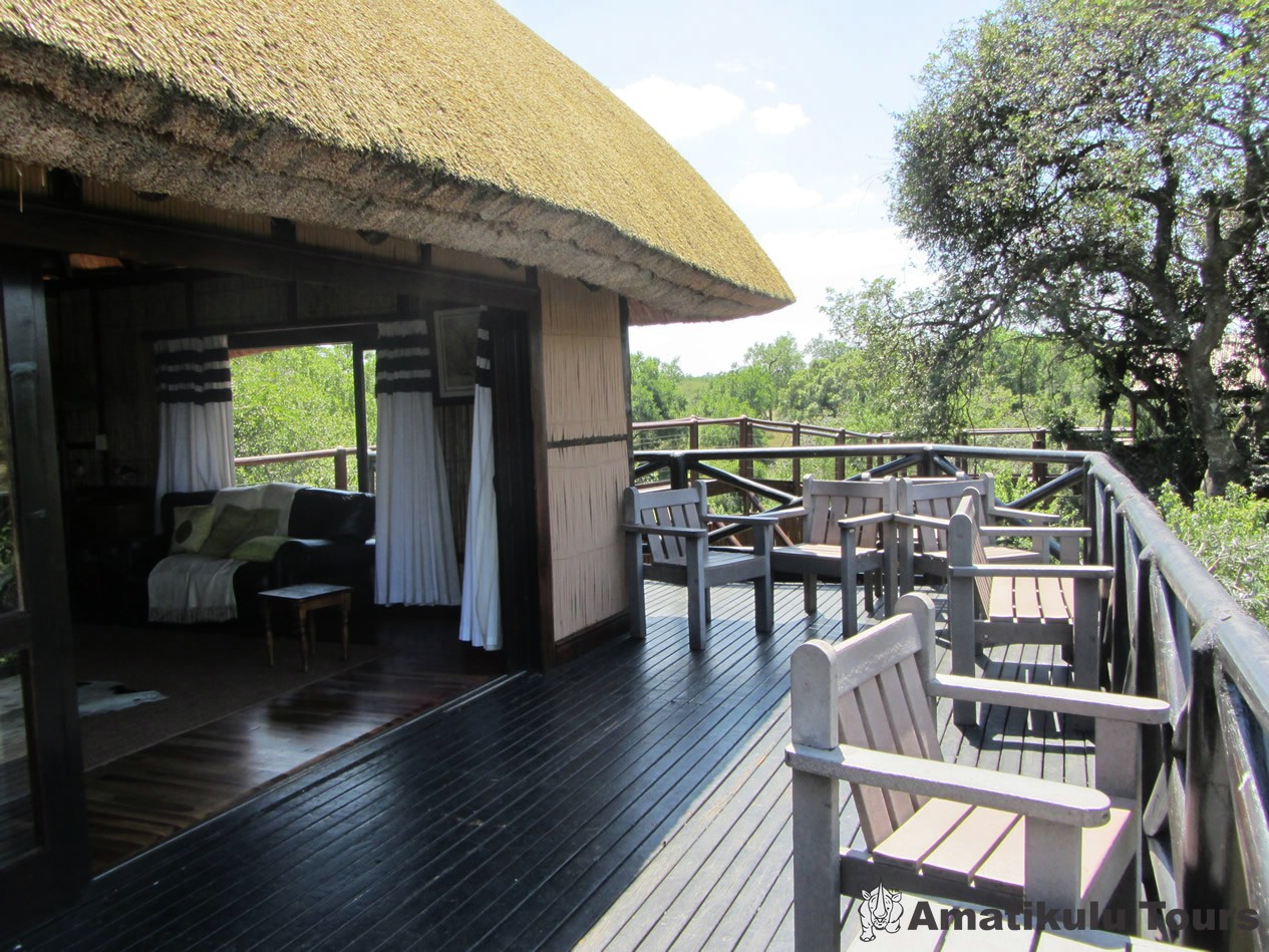 8 Bed Gqoyeni Bush Lodge deck