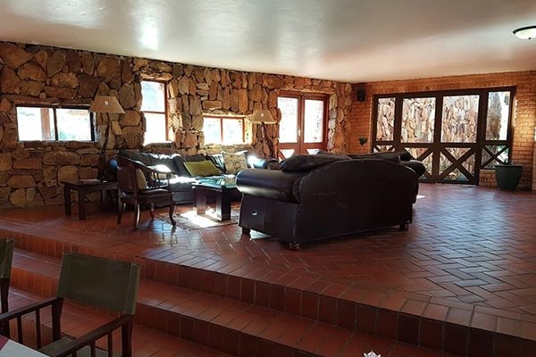 Ntshondwe Camp Lounge